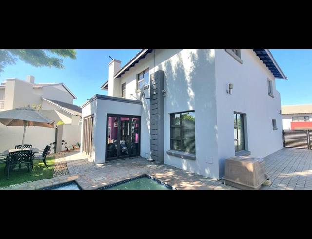 3 BEDROOM HOUSE FOR SALE IN ELDORAIGNE